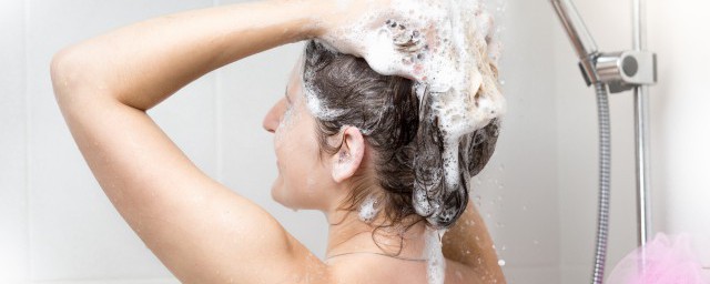 頭發怎麼洗才幹凈 如何正確洗頭發