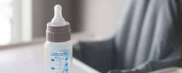 母乳混合喂養的正確方法 母乳混合喂養的正確方法是怎樣的
