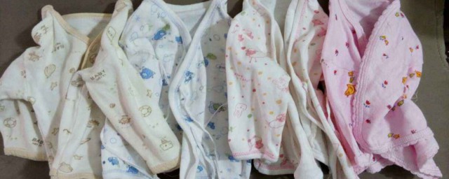 寶寶的衣服發黃怎麼洗 寶寶的衣服發黃的清洗方法
