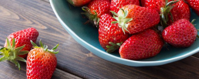 草莓什麼季節成熟 草莓成熟季節簡述