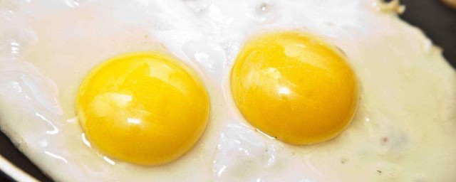 煎蛋怎麼做滑嫩 煎雞蛋如何做得嫩滑爽口
