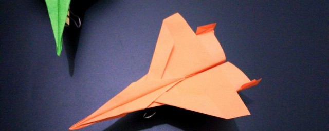 疊飛機有什麼方法 最簡單的折紙飛機的方法