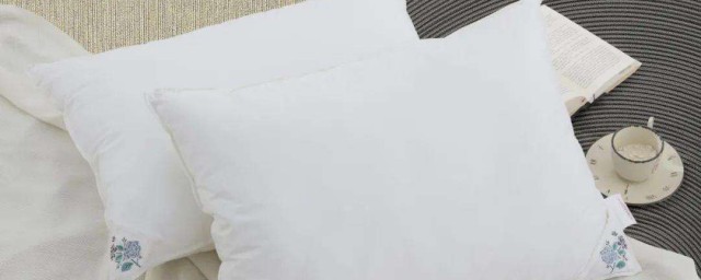 如何處理枕頭上的黃漬 處理枕頭黃漬的方法