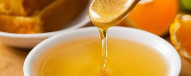 蜂蜜怎麼樣吃對通便最有效 蜂蜜怎麼喝治便秘