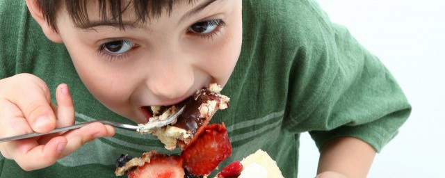 如何引導孩子正確飲食 怎麼讓孩子正確飲食