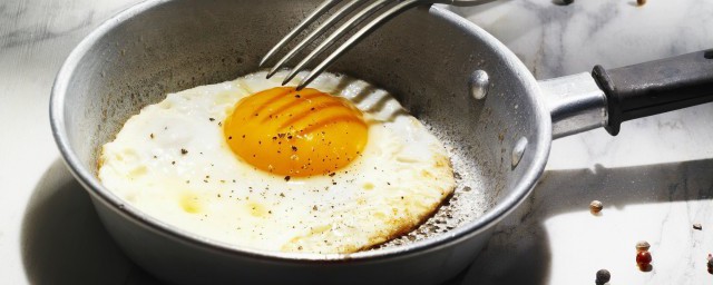 雞蛋怎麼煎 煎雞蛋做法