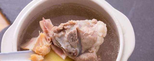 牛排骨怎麼燉湯才好喝 牛排骨燉湯的做法