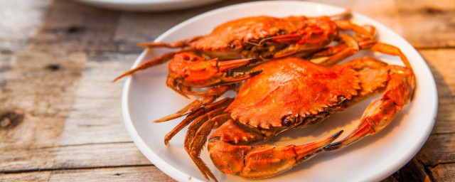 藕燜螃蟹怎麼做 如何制作藕燜螃蟹