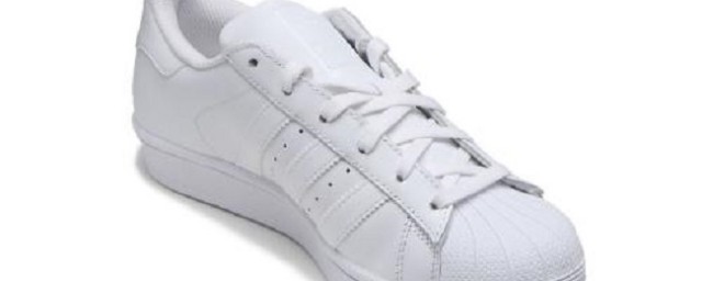 如何處理白色運動鞋墨跡 處理白色運動鞋墨跡的方法