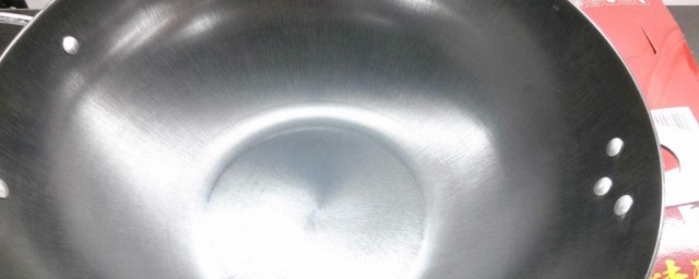 如何正確清洗精鑄鐵鍋 正確清洗精鑄鐵鍋的方法
