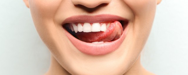 牙齒為什麼會變黃 什麼原因導致牙齒發黃