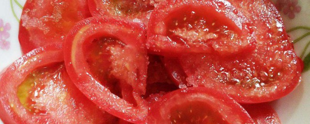 怎樣做糖汁番茄 最傢常的做法是這樣的