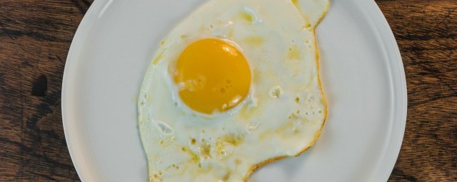 煎蛋怎麼做早餐 如何制作早餐煎雞蛋