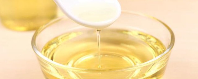 茶籽油的功效與作用 茶籽油的好處有哪些
