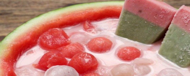 如何做西瓜冰飲 西瓜冰飲的食材明細