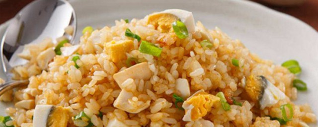 簡單剩米飯的做法大全 簡單剩米飯的做法大全列述