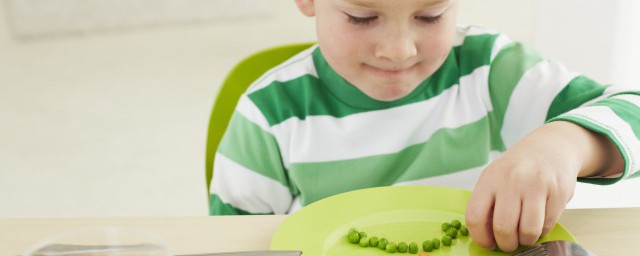兒童用餐的方法 讓孩子愛上吃飯的方法有哪些