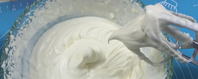 打發好的奶油怎麼保存 最佳使用狀態是什麼時候呢