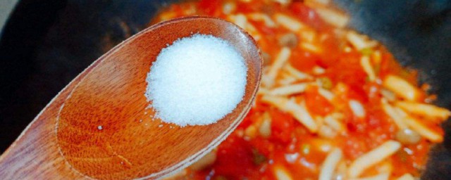 海鮮菇怎麼做 連湯汁都不放過的西紅柿海鮮菇的做法步驟
