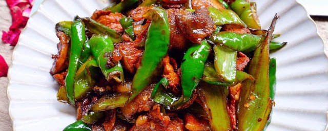 青椒炒肉怎麼做 青椒炒肉的制作步驟