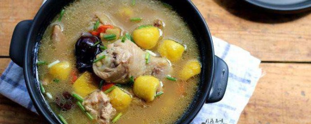 板栗雞湯怎麼做 板栗燉土雞湯好喝的做法步驟