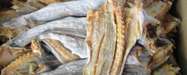 小咸魚幹怎麼做好吃 小咸魚幹的做法