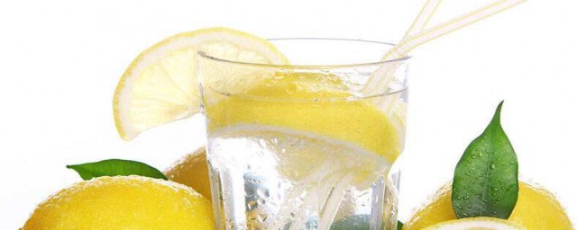 檸檬蘇打水有什麼作用和功效 檸檬蘇打水的作用和功效簡述