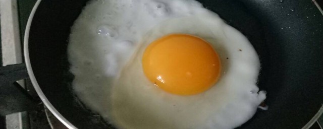 荷包蛋怎麼做好吃 荷包蛋好吃的做法