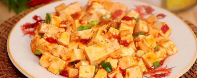 鮮豆腐簡單又好吃的做法 鮮豆腐的傢常做法