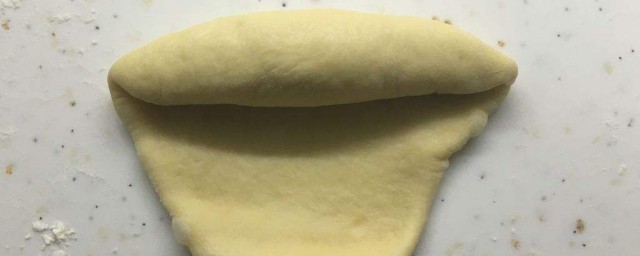 怎樣做橄欖型面團 怎麼卷做橄欖形面包