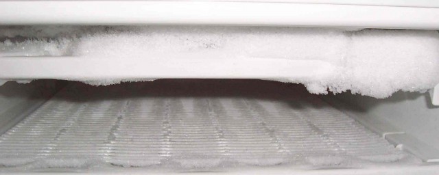 冰櫃裡的霜怎麼處理 可以試試這三種方法