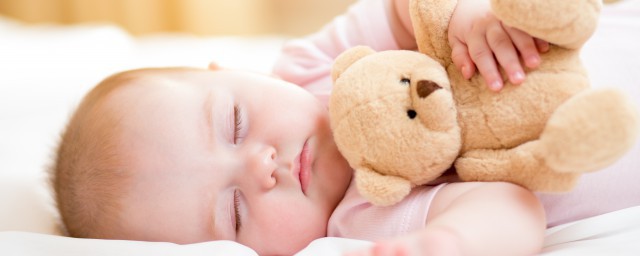 如何訓練寶寶睡整夜覺 怎麼讓寶寶睡整夜覺