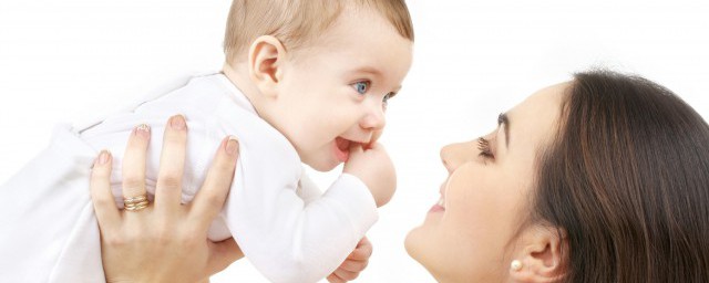 母乳吃到什麼時候好 小孩吃母乳吃到什麼時候最好