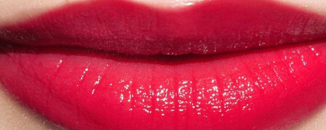 唇紋深怎麼辦 可以用什麼方法改善