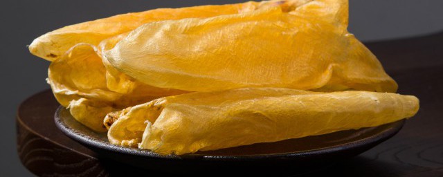 黃花膠的功效與作用及食用方法 幹的黃魚膠怎麼吃有什麼作用功效