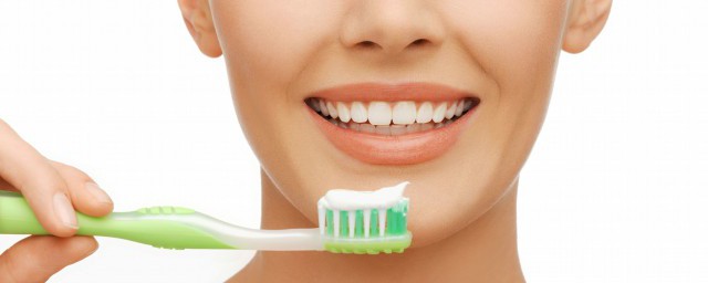 換新牙刷怎麼處理 新換的牙刷如何處理