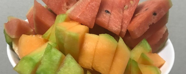 西瓜和哈密瓜哪個含糖量高 西瓜和哈密瓜介紹