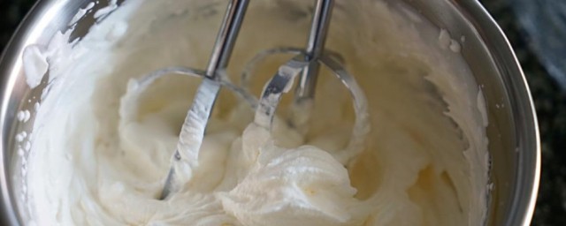 稀奶油怎麼打發 打發稀奶油的步驟