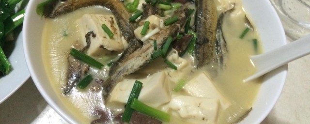 草魚燉豆腐怎麼做好吃 草魚燉豆腐做法