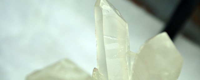 水晶石怎樣才能生長 水晶石的生長環境