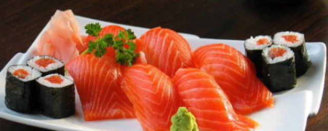 三文魚怎麼做才好吃 吃三文魚的註意事項