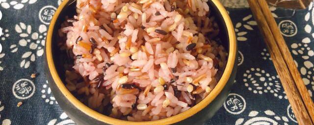 三色糙米飯怎麼做 三色糙米飯的做法