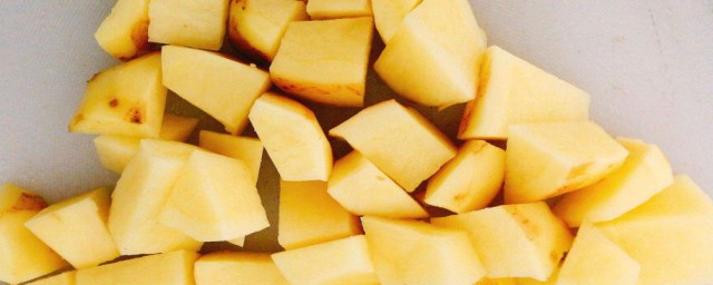 土豆塊怎麼做好吃 土豆塊簡單又好吃的做法
