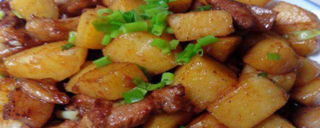 燒土豆塊怎麼做好吃 肉燒土豆塊好吃的做法