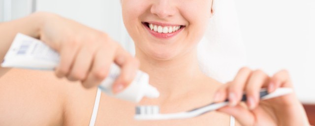 牙膏中的水合矽石有啥作用 水合矽石在牙膏中是什麼作用