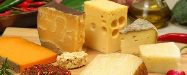 幹奶酪最簡單吃法 幹奶酪最簡單吃法是什麼