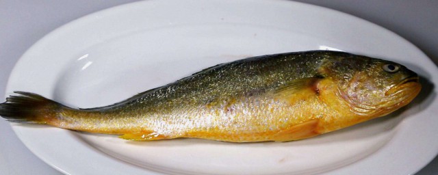 黃魚怎麼做好吃又簡單 黃魚的傢常做法