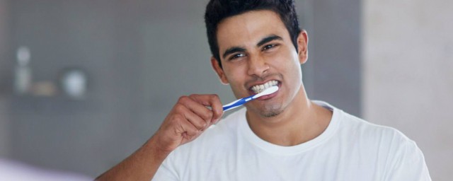 常見刷牙方法 常見的三種刷牙方法