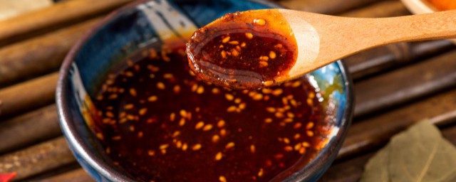 炸辣椒油怎麼做才能又辣又香甜 好吃的辣椒油制作步驟