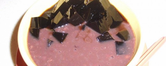 涼粉紅豆的制作方法 涼粉紅豆的制作方法介紹